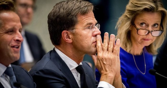 ONL overhandigt ondernemersmanifest ‘Overleven en vernieuwen’ aan Rutte